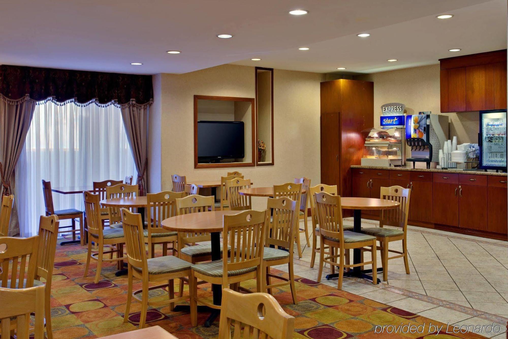 โฮเทล โซลา, อะ เทรดมาร์ก คอลเล็กชัน โฮเทล Hotel โมเรโนวัลเลย์ ภายนอก รูปภาพ